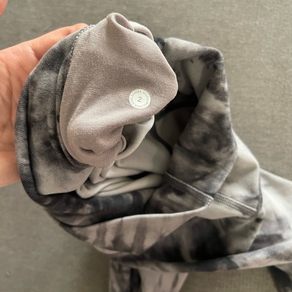 Lululemon align 25” pant - Picture 3 of 5